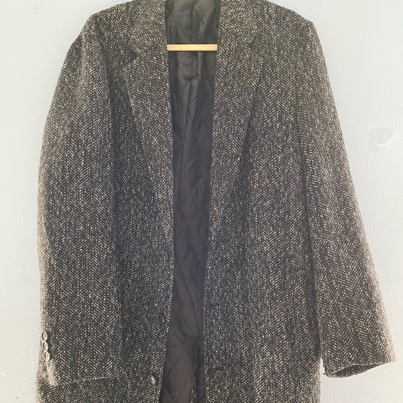 Long thick coat - Picture 1 of 2